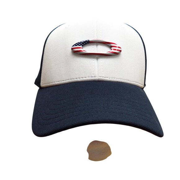 Never Worn Condition American Flag Plastic Logo Navy, White & Red Ball Cap - Picture 1 of 9